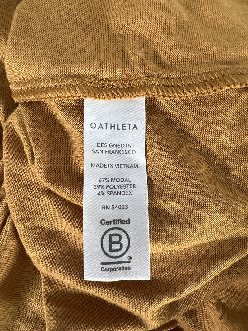 Athleta Women’s Gold Sleeveless T-Shirt - XS