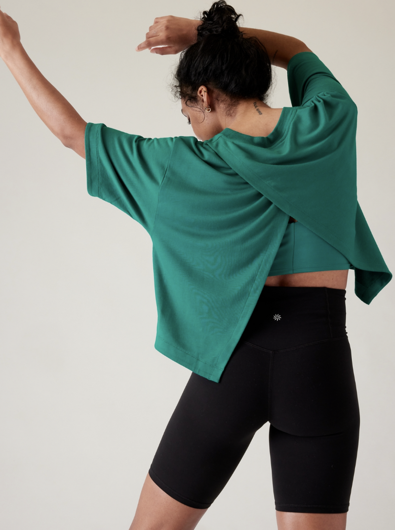Athleta Emerald Green Crew Neck Short Sleeve Bliss Sweatshirt Tee Top
