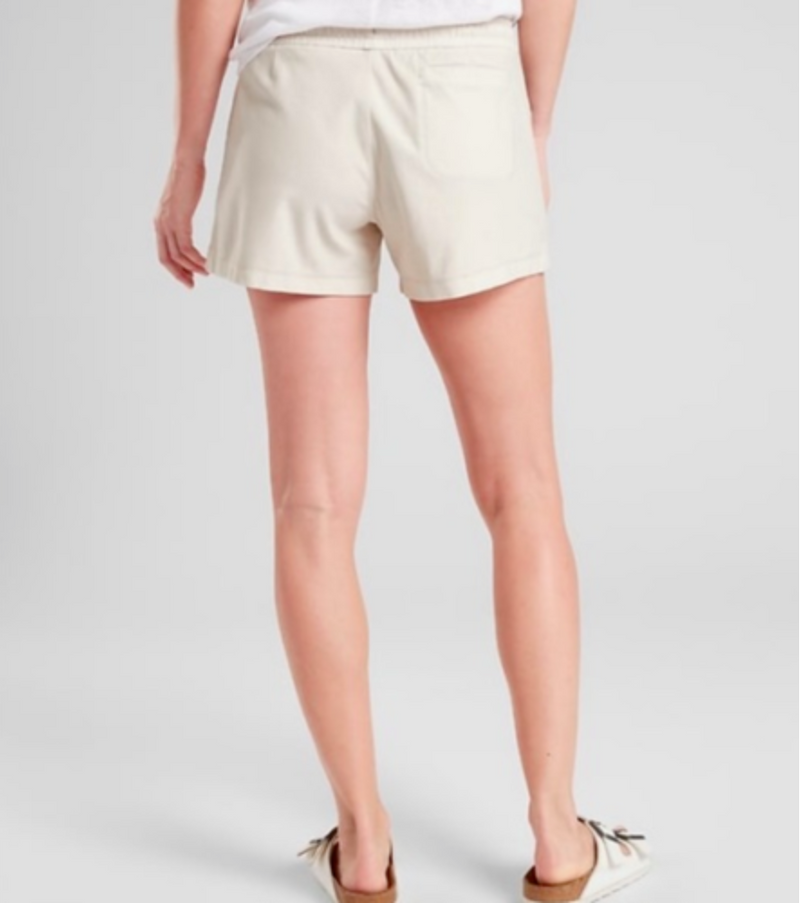 Athleta Oatmeal Elastic Waist Zipper Pockets Farallon Shorts