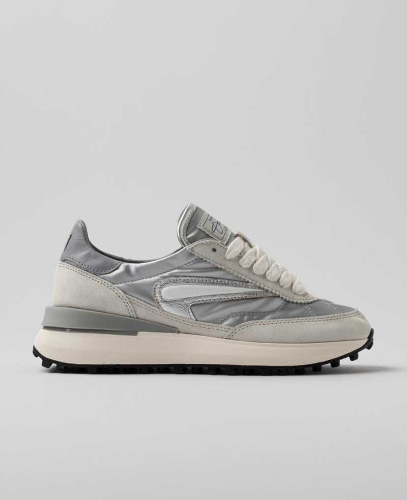 D.a.t.e. Athleta Nylon Silver