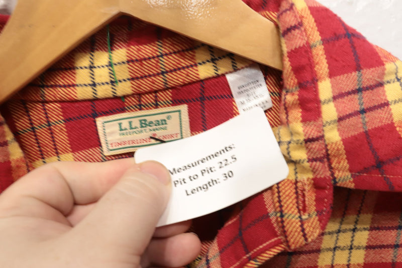 2000s Vintage LL Bean Timberline Button Down Shirt Size Medium