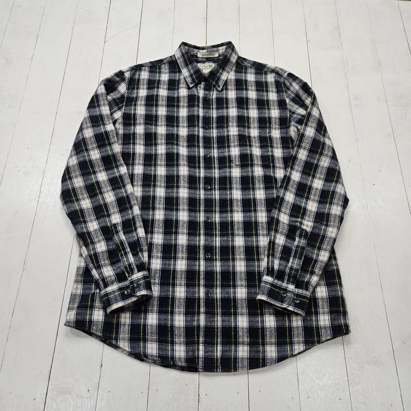 2010s LL Bean Green/White/Navy Plaid Slightly Fitted Button Down Flannel Shirt Size L/XL