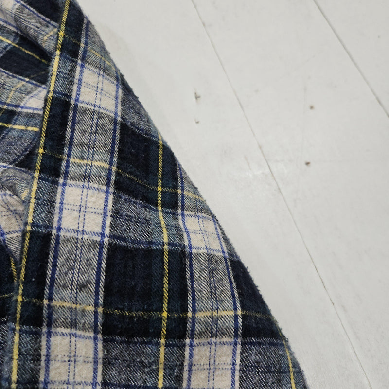 2010s LL Bean Green/White/Navy Plaid Slightly Fitted Button Down Flannel Shirt Size L/XL
