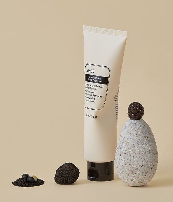 Dear Klairs Gentle Black Facial Cleanser
