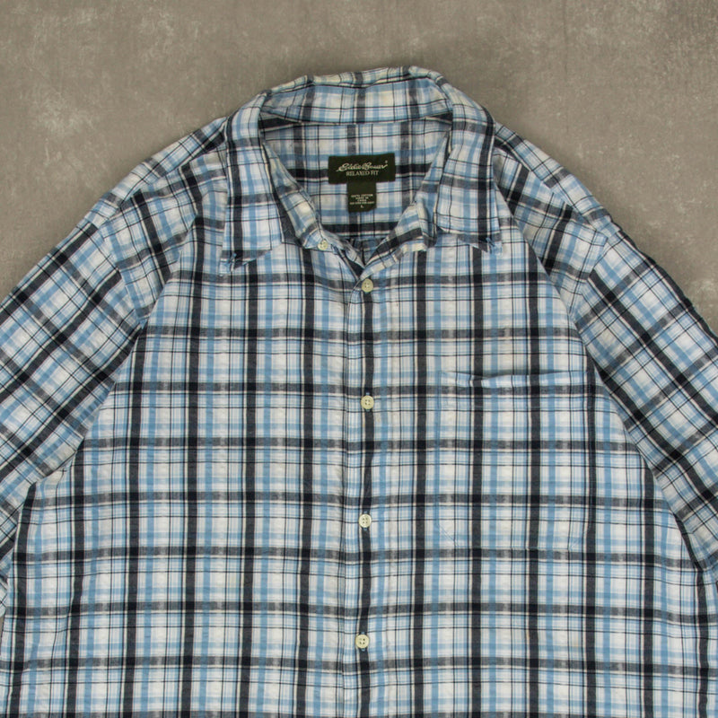 MEN'S VINTAGE EDDIE BAUER SEERSUCKER SHORT SLEEVE SHIRT - LARGE