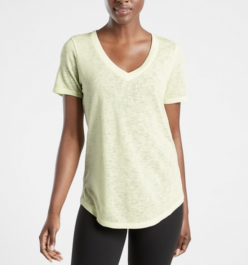 Athleta Tequila Green Scoop V-Neck Short Sleeve Breezy Tee Top