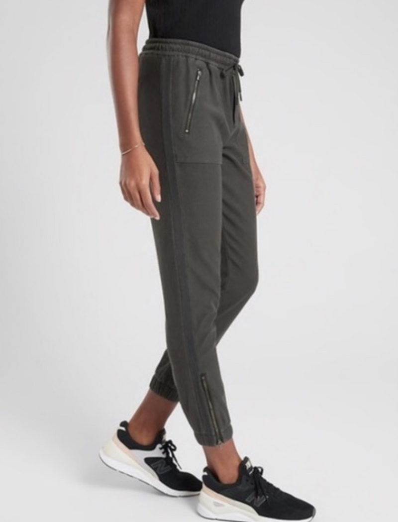 Athleta Cypress Green Elastic Waist Zippers Farallon Jogger Pants