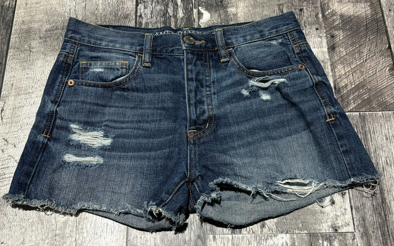 American Eagle blue high rise jean shorts - Hers size 00