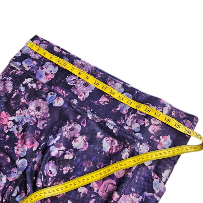 Athleta Salutation Stash Pocket ll Printed Tight