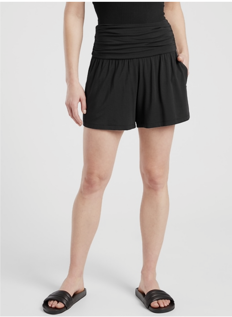 Athleta Black Elastic Waist Stretchy Flow With It Short With Pockets