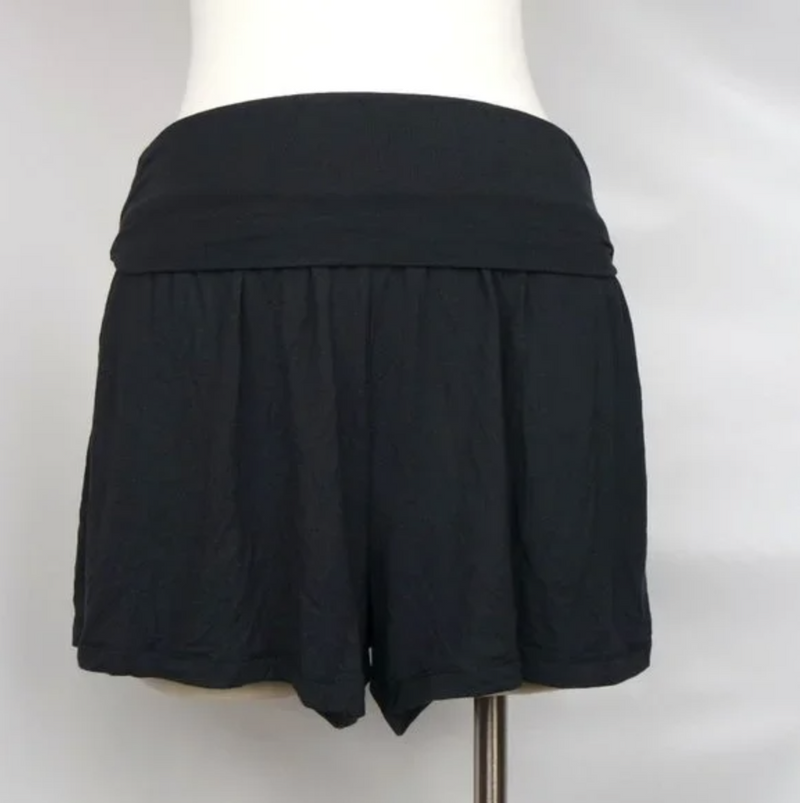 Athleta Black Elastic Waist Stretchy Flow With It Short With Pockets