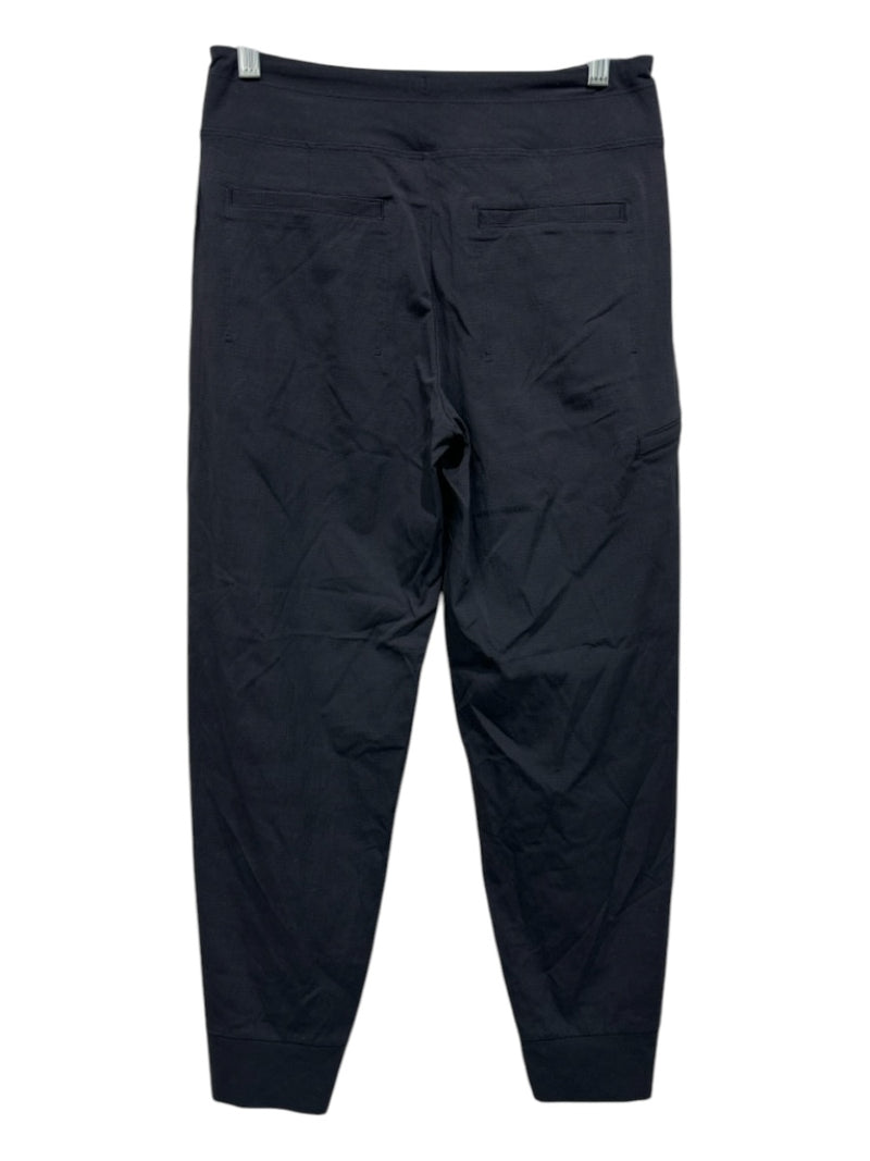Athleta Size 0 Black Nylon Elastic Waist Zip Detail Athletic Pants