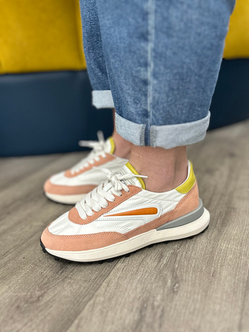D.A.T.E Athleta Peach/White