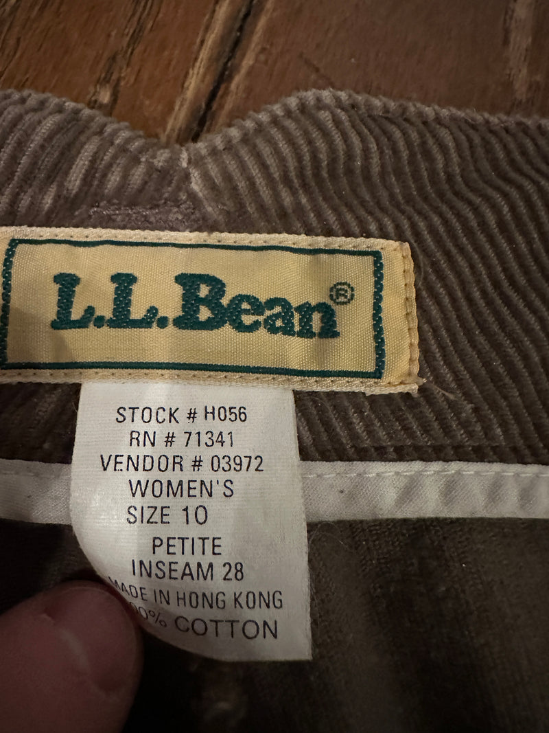 Vintage LL Bean Womens size 10 waist 28 Corduroy Pleated Front Pants