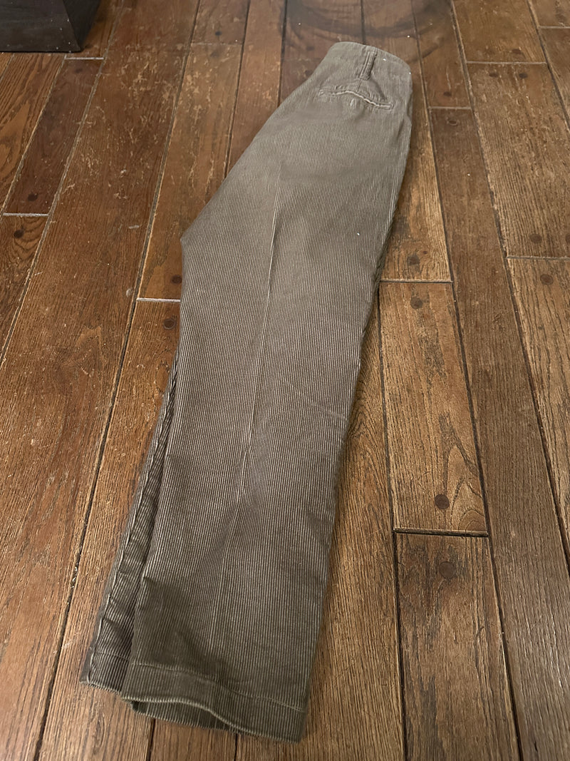 Vintage LL Bean Womens size 10 waist 28 Corduroy Pleated Front Pants