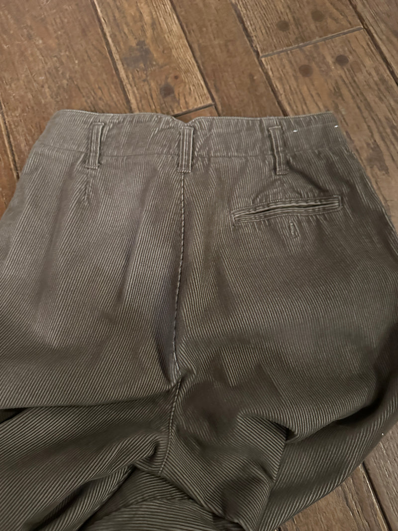 Vintage LL Bean Womens size 10 waist 28 Corduroy Pleated Front Pants