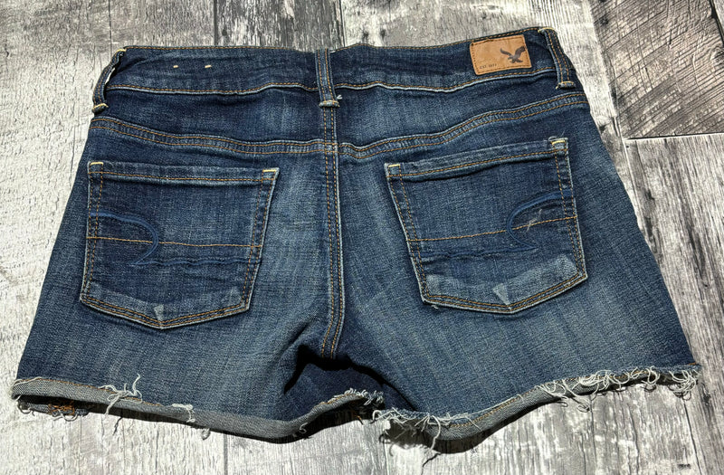 American Eagle blue mid rise jean shorts - Hers size 2