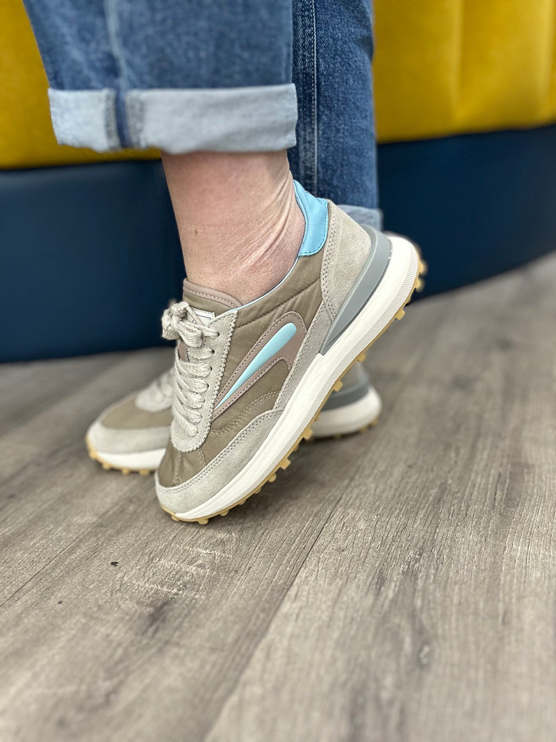 D.A.T.E Athleta Taupe