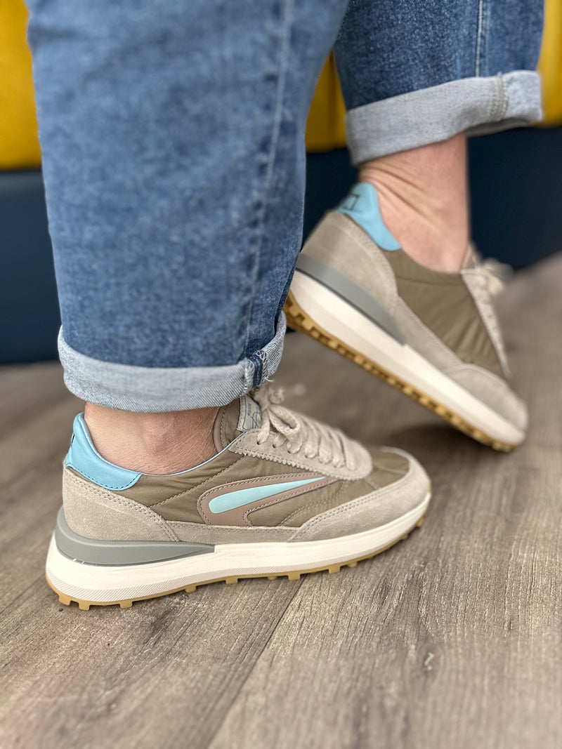 D.A.T.E Athleta Taupe