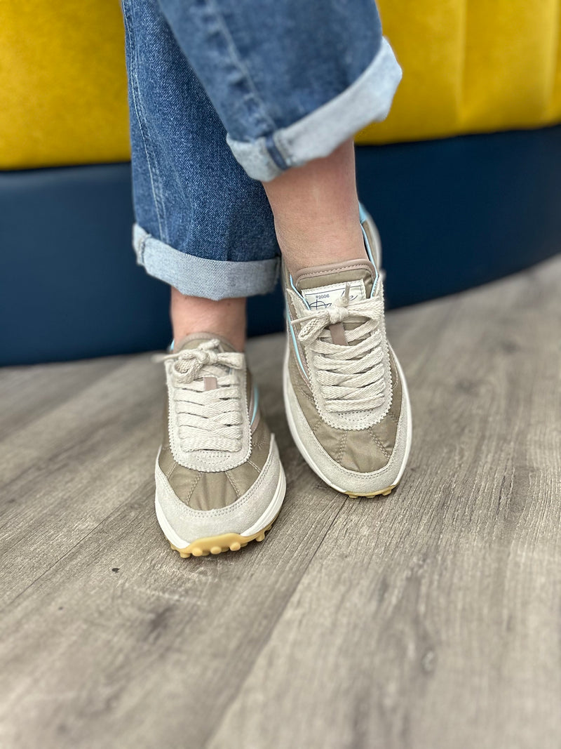 D.A.T.E Athleta Taupe