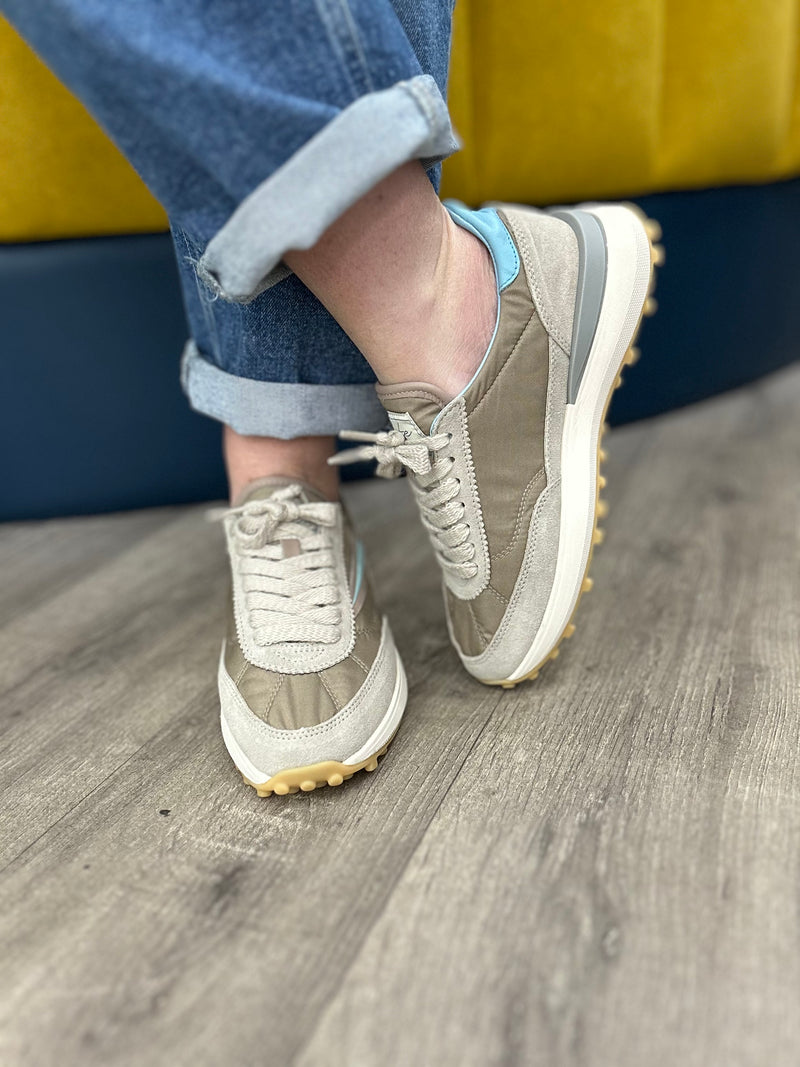 D.A.T.E Athleta Taupe