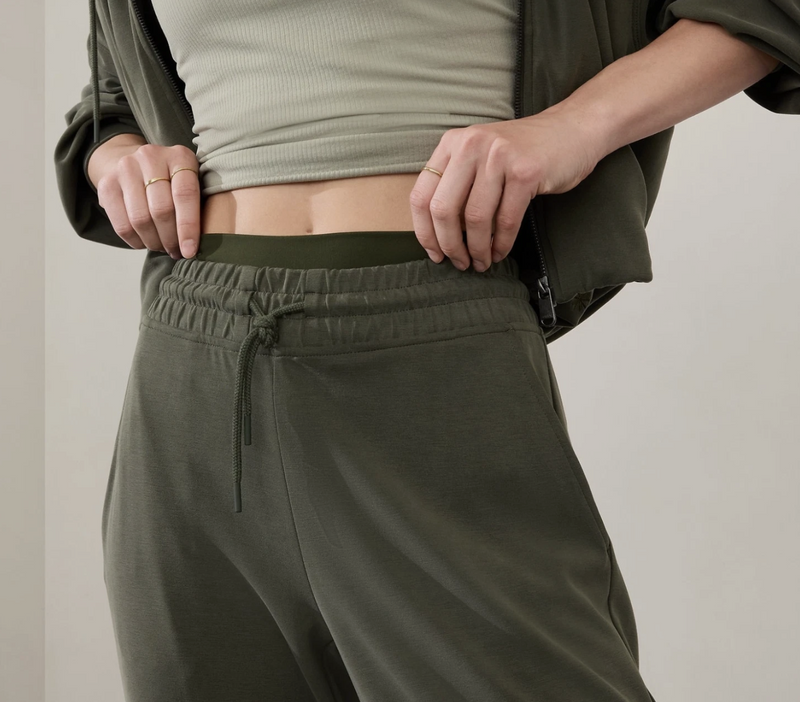 Athleta Aspen Olive Seasoft Mid-rise Straight Pant