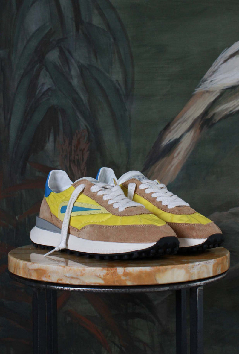 Sneakers Running Athleta 70’s Nylon Mustard