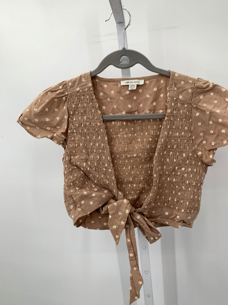 American Eagle Size Medium Juniors Short Sleeve Shirt