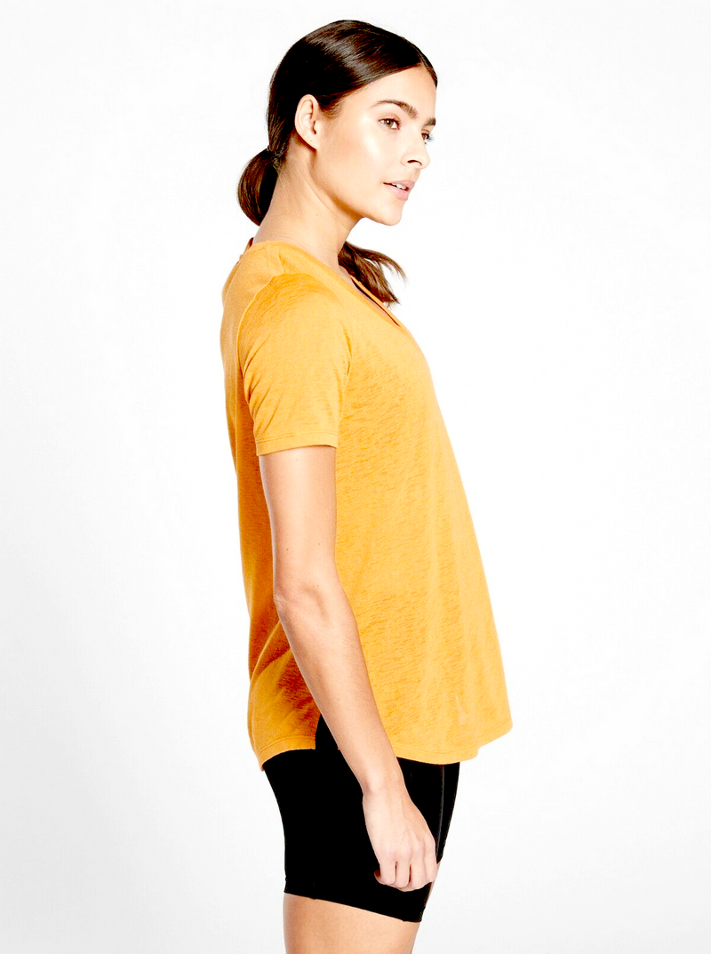 Athleta Gold Yellow Scoop V-Neck Short Sleeve Breezy Tee Top