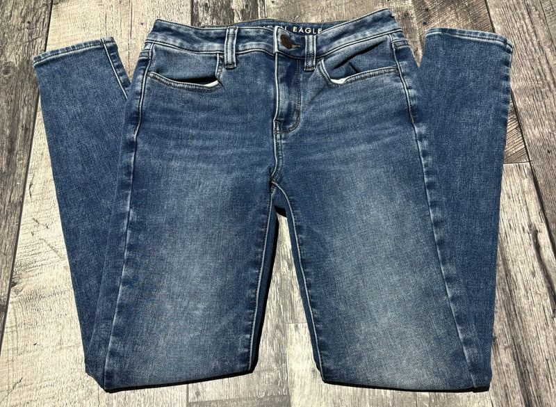 American Eagle blue high rise jeans - Hers size2