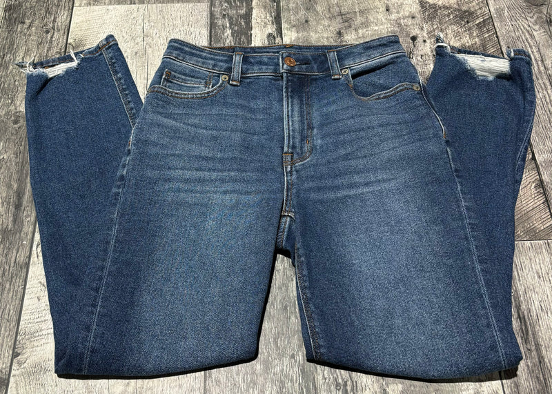 American Eagle blue high rise ripped mom jeans - Hers size 00
