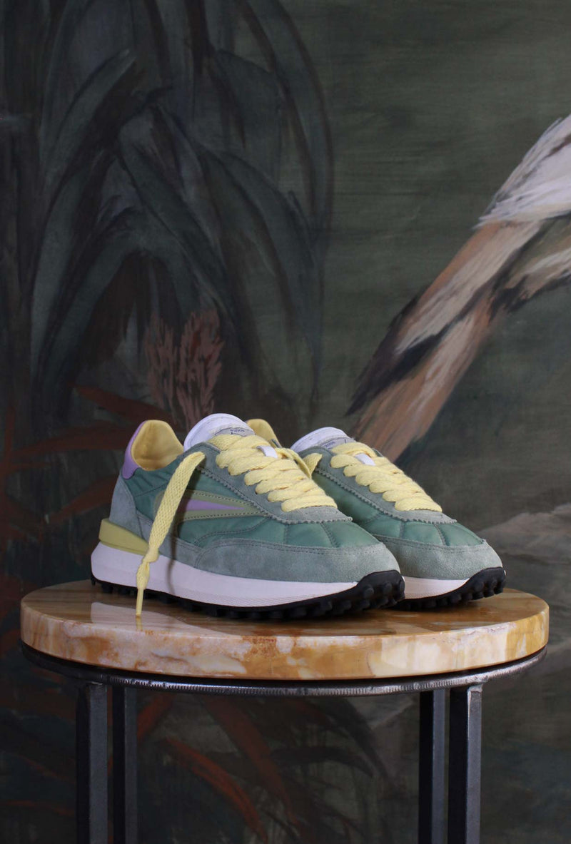 Sneakers Running Athleta 70’s Nylon Sage