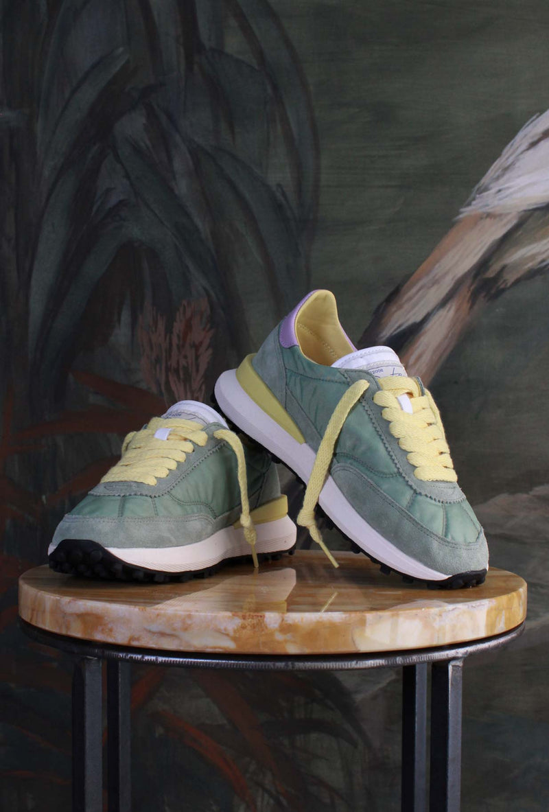 Sneakers Running Athleta 70’s Nylon Sage