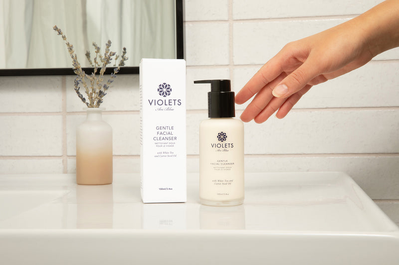 Gentle Cleanser with White Tea and Evening Primrose