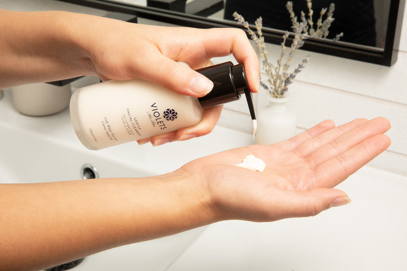 Gentle Cleanser with White Tea and Evening Primrose