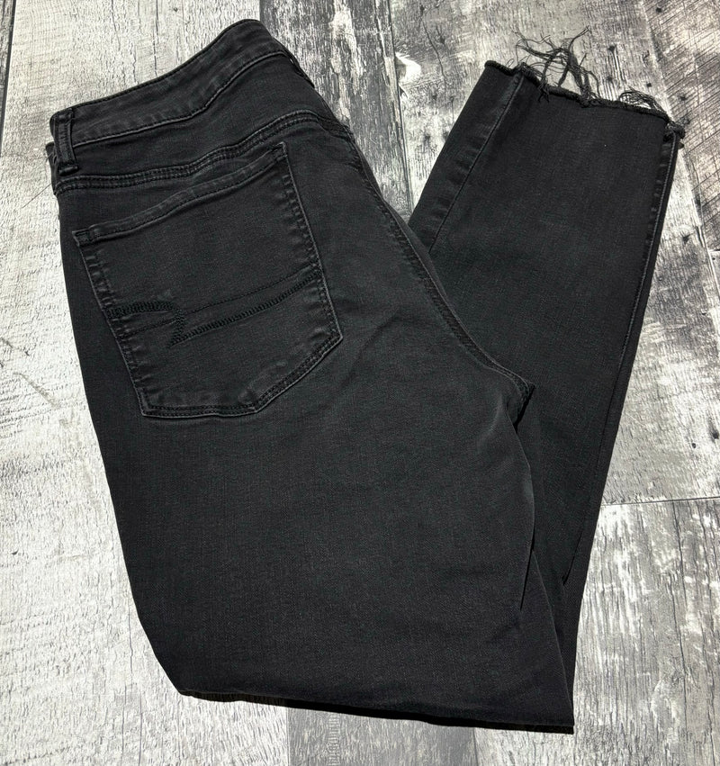 American Eagle black high rise jeggings - Hers size 14 short