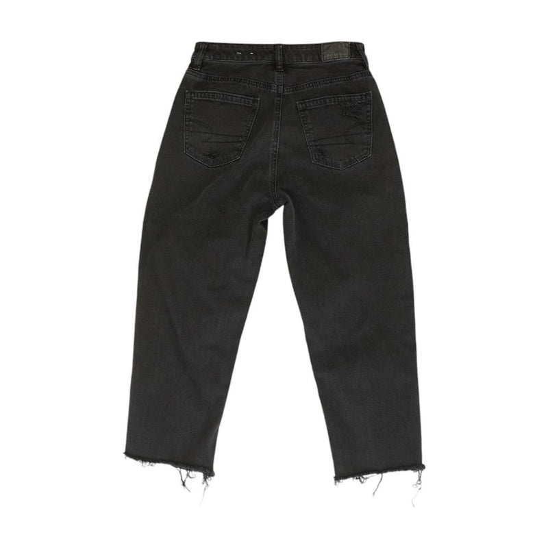 Black Solid Capri Jeans