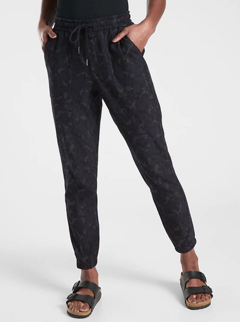 Athleta Stratum Camo Navy Elastic Waist Farallon Jogger Pants
