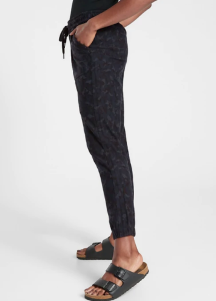 Athleta Stratum Camo Navy Elastic Waist Farallon Jogger Pants