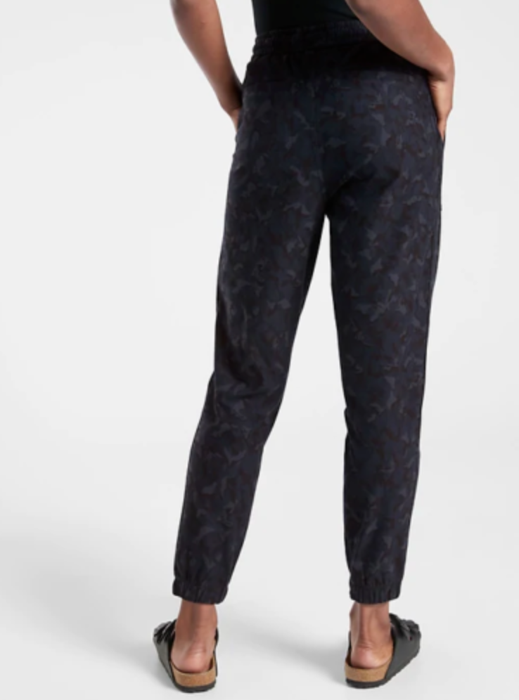 Athleta Stratum Camo Navy Elastic Waist Farallon Jogger Pants