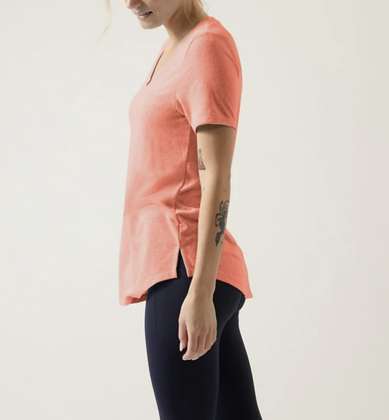 Athleta Sunset Glow Scoop V-Neck Short Sleeve Breezy Tee Top