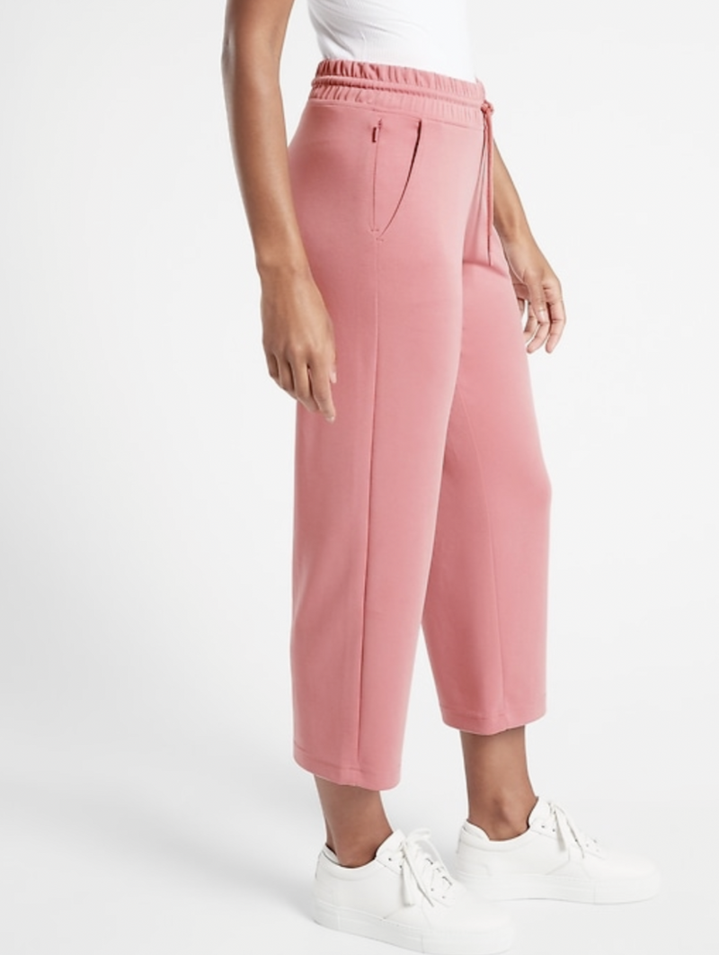 Athleta Antique Rose Seasoft Straight Cropped Pant