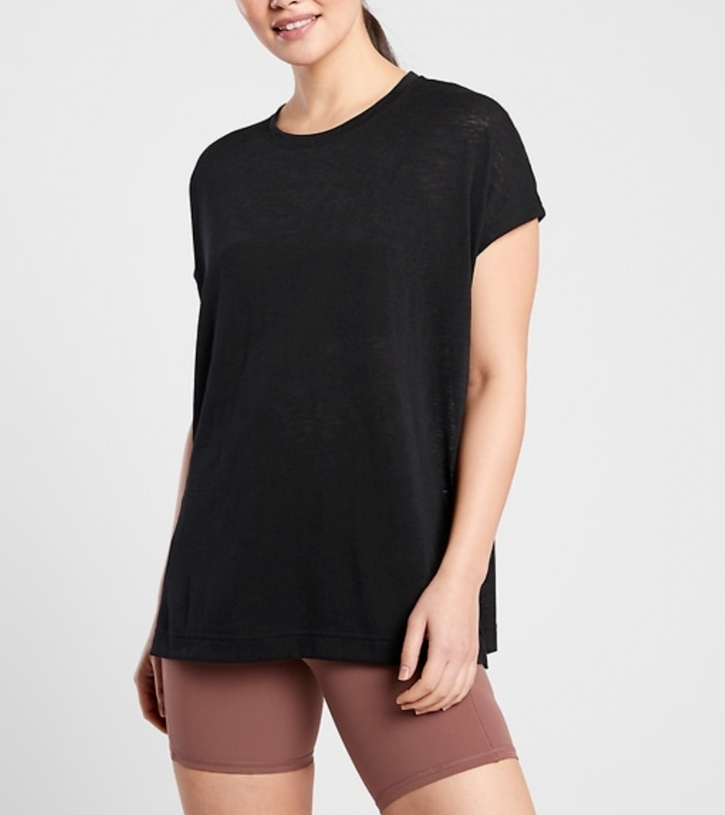 Athleta Black Scoop Short Sleeve Release Breezy Tee