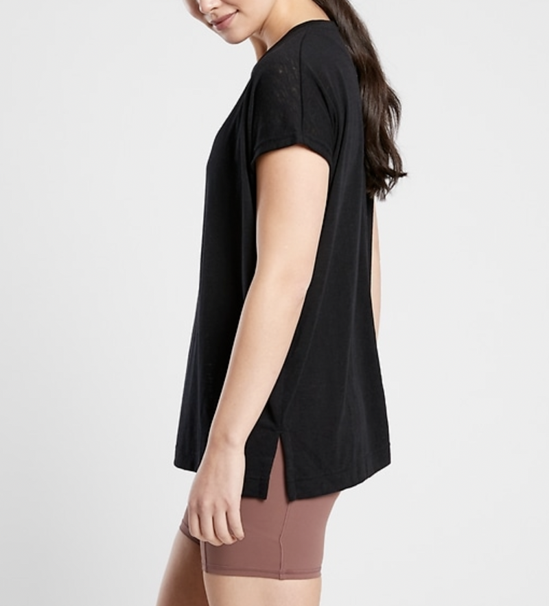Athleta Black Scoop Short Sleeve Release Breezy Tee