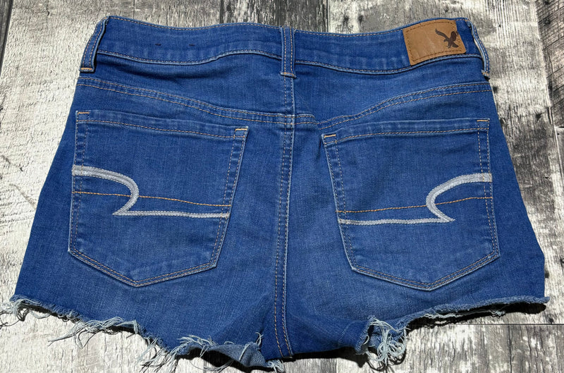 American Eagle blue mid rise denim shorts - Hers size 6
