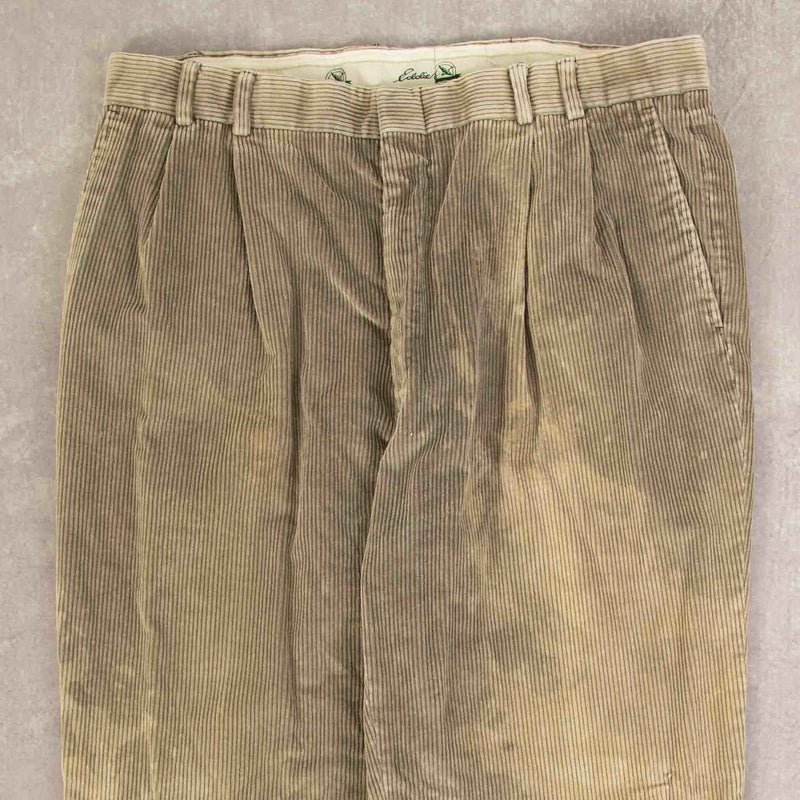 MEN'S VINTAGE EDDIE BAUER SUN FADED RELAXED JUMBO CORD TROUSERS - W34 X L31