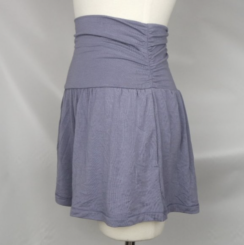 Athleta Violet Elastic Waist Stretchy Flow With It Short With Pockets