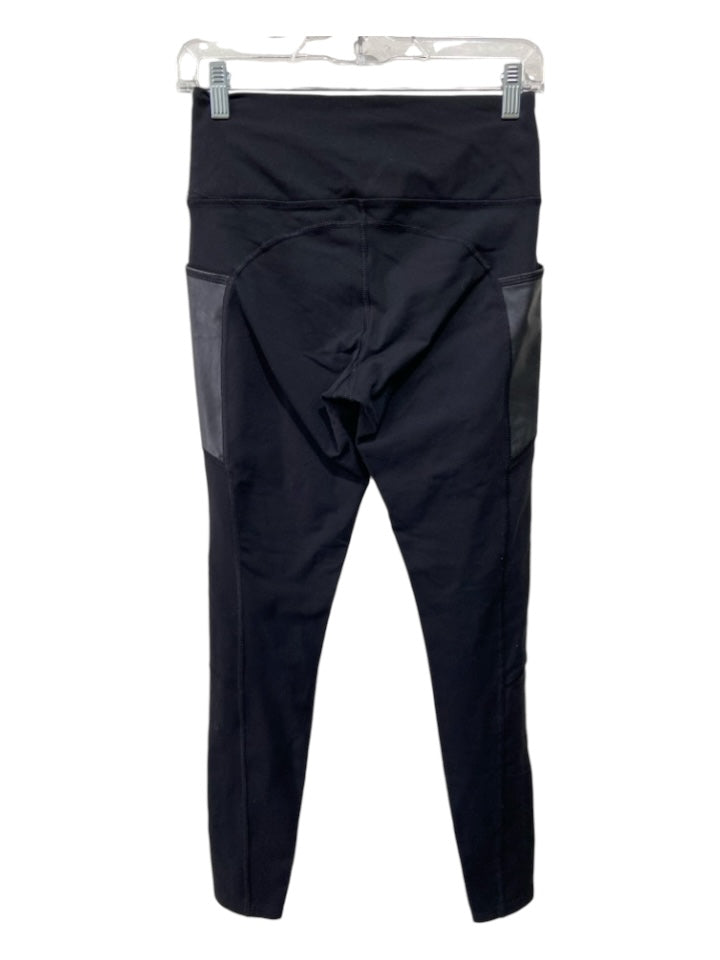 Athleta Size S Black Nylon Side Pockets 7/8 length Athletic Leggings