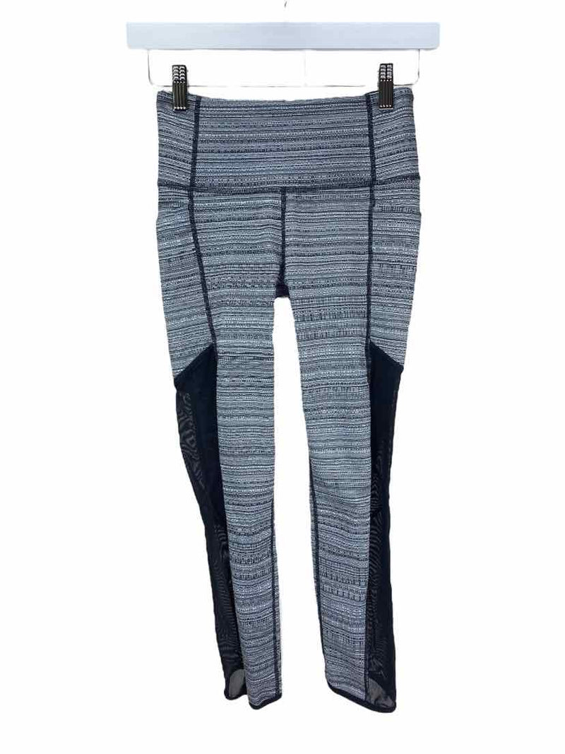 Athleta Women's Stripe Jacquard/Mesh Capri Leggings Black/White Size XS
