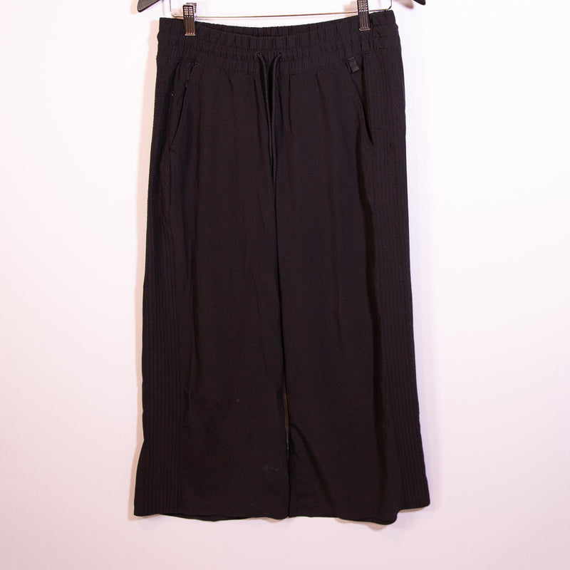 Athleta Women's Avenue Wide Leg Straight Crop Athleisure Pants Solid Black 6P